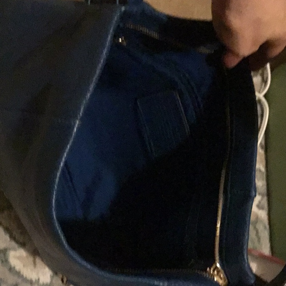 Coach BLUE Crossbody - Beautiful - Picture 3 of 6